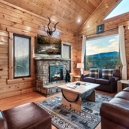 Epic Mountain Views, Hot Tub, Game Room, Sleeps 10 เซอเวียร์วีล ภายนอก รูปภาพ