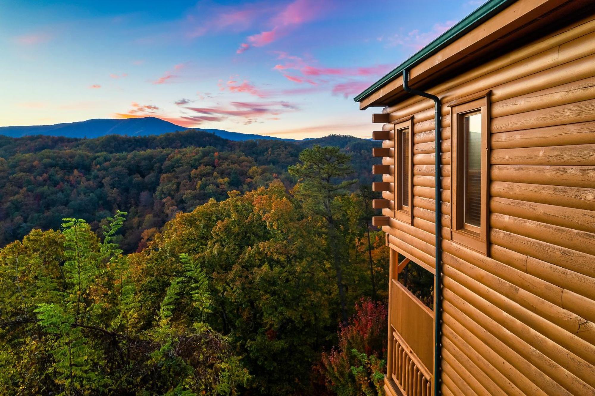 Epic Mountain Views, Hot Tub, Game Room, Sleeps 10 เซอเวียร์วีล ภายนอก รูปภาพ