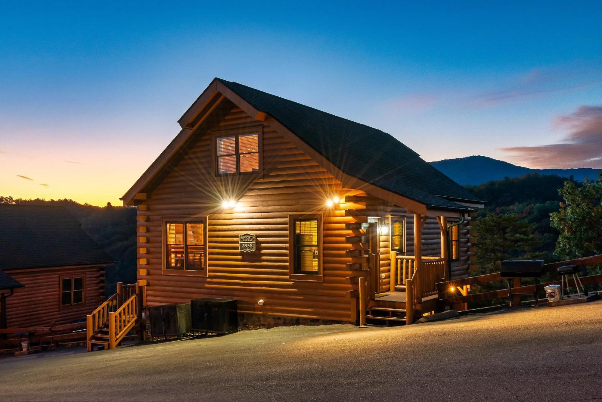 Epic Mountain Views, Hot Tub, Game Room, Sleeps 10 เซอเวียร์วีล ภายนอก รูปภาพ