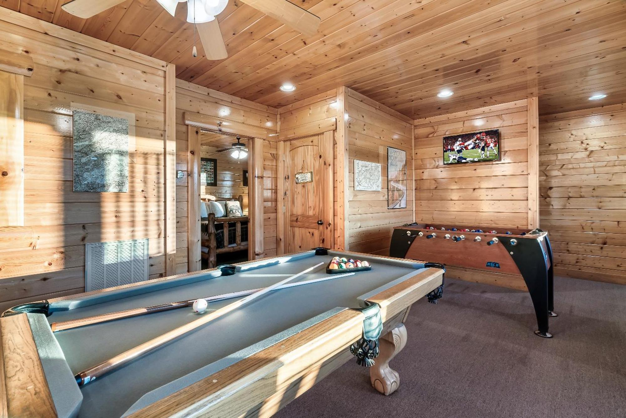 Epic Mountain Views, Hot Tub, Game Room, Sleeps 10 เซอเวียร์วีล ภายนอก รูปภาพ