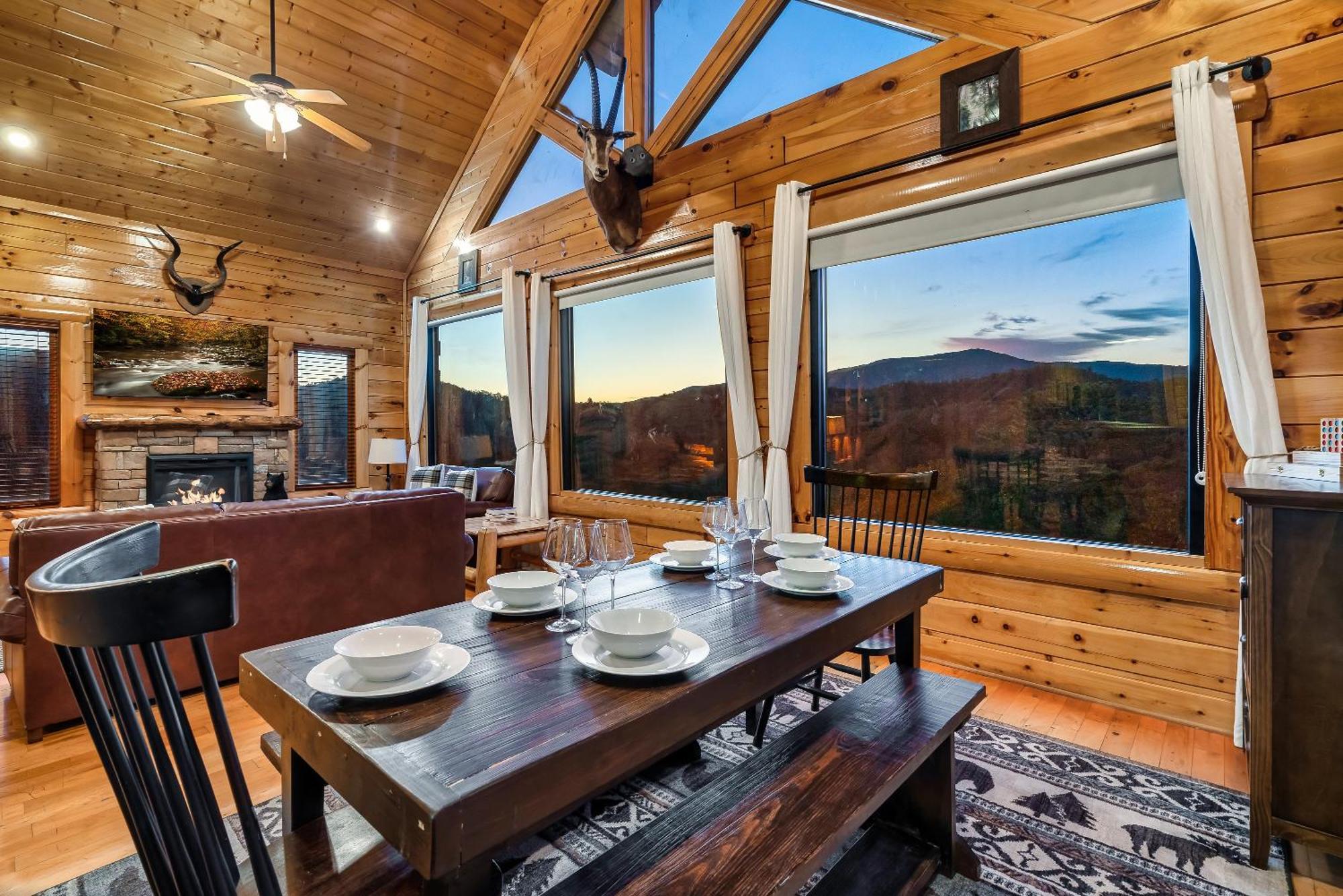 Epic Mountain Views, Hot Tub, Game Room, Sleeps 10 เซอเวียร์วีล ภายนอก รูปภาพ