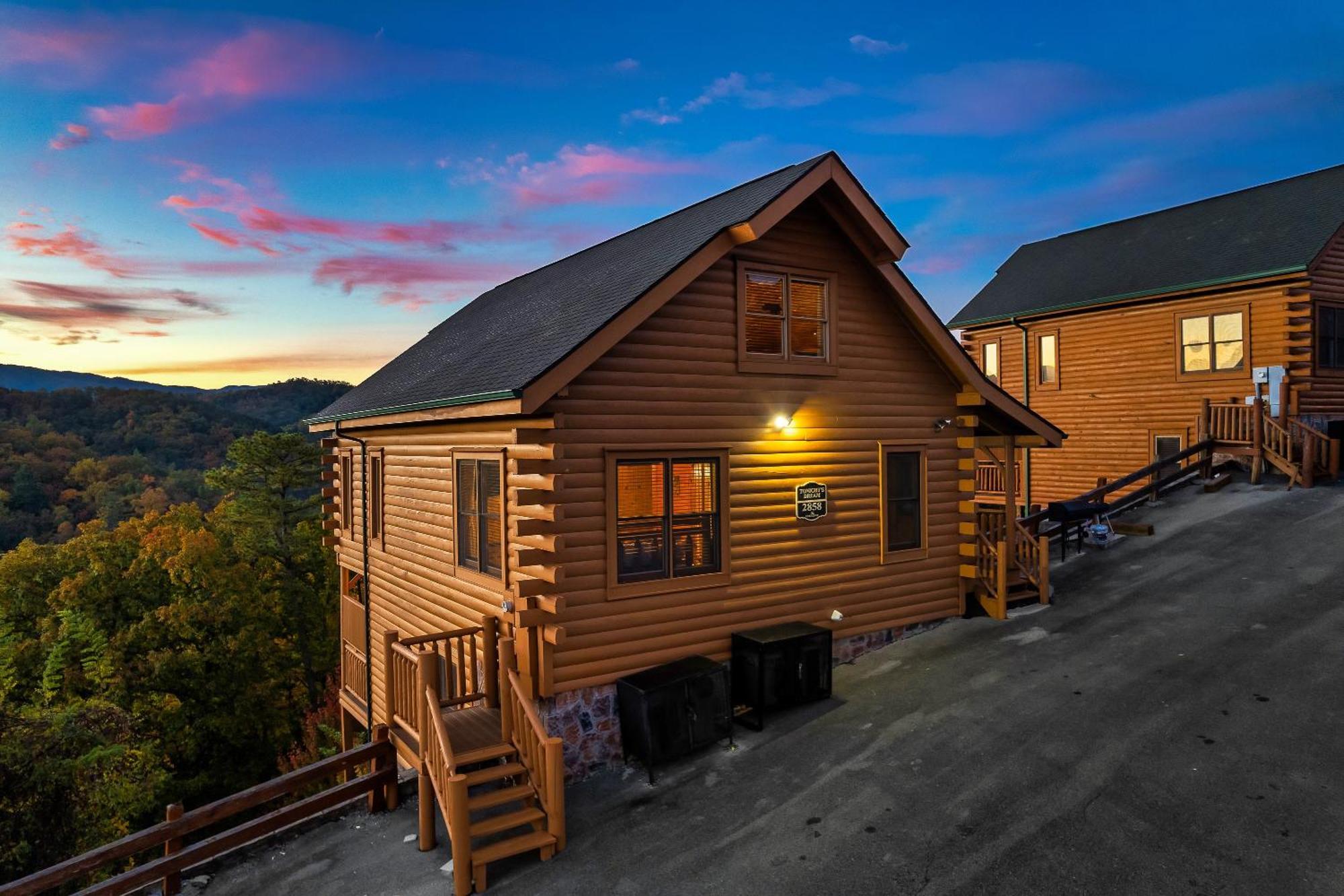 Epic Mountain Views, Hot Tub, Game Room, Sleeps 10 เซอเวียร์วีล ภายนอก รูปภาพ